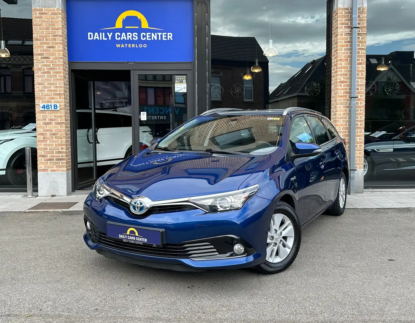 Toyota Auris SW HEV 1.8i HSD Comfort E-CVT I Navi I Camera I Blauw - 1