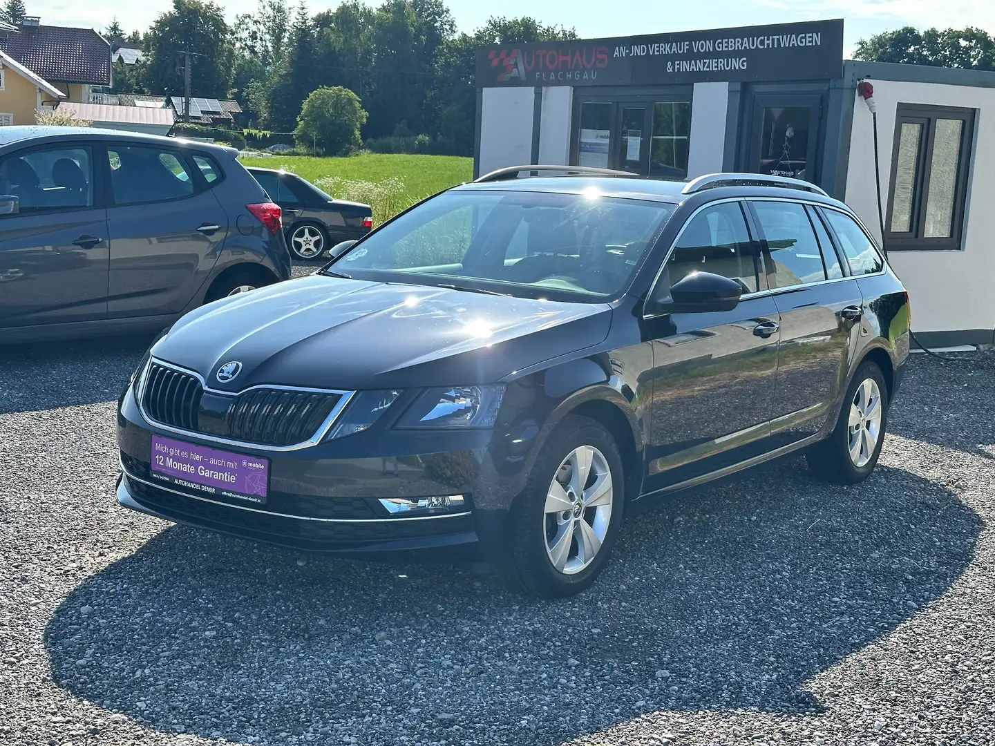 Skoda Octavia Style*PDC*AHK*SHZ*FINANZIERUNG Noir - 2
