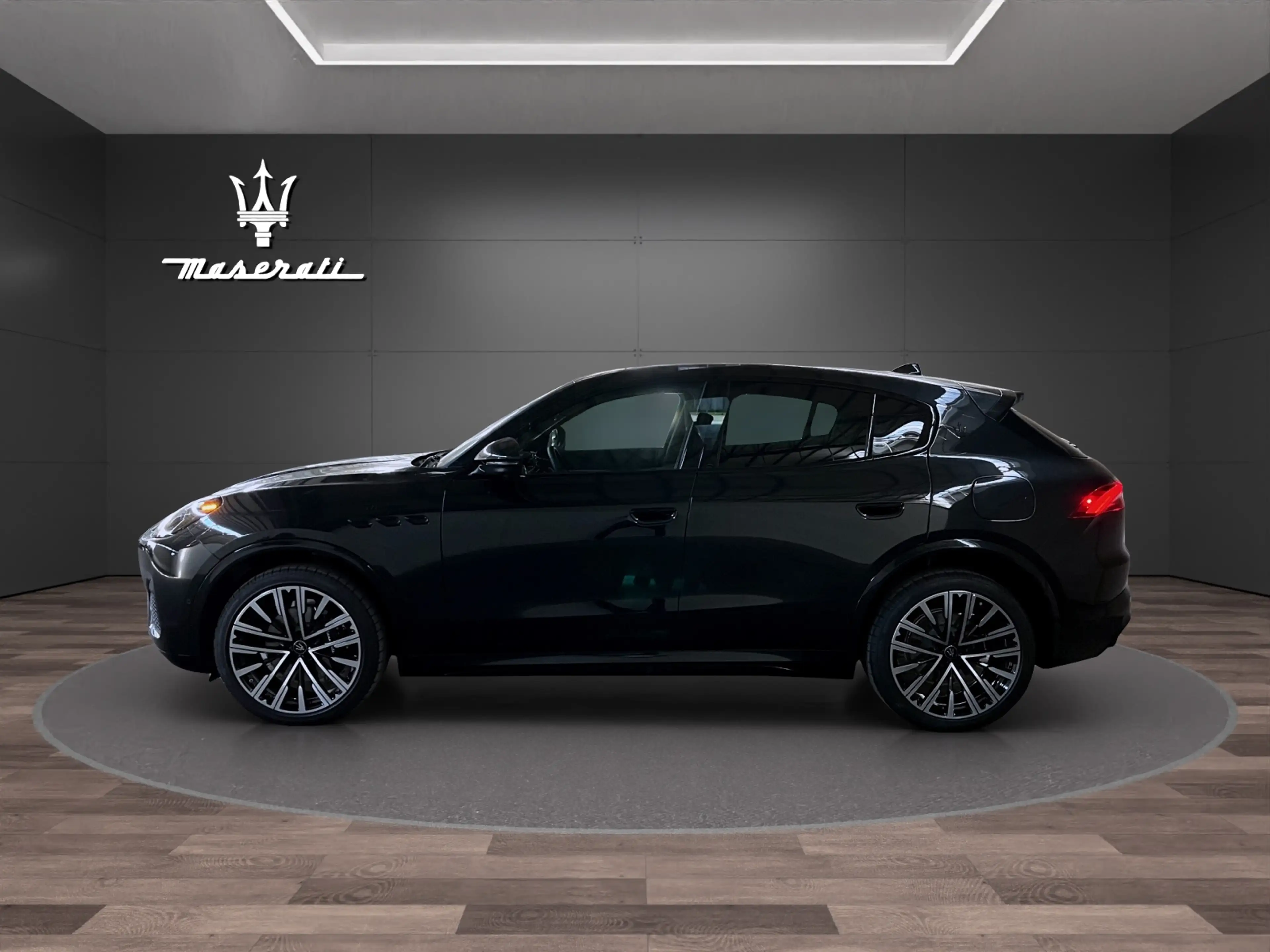 Maserati Grecale Modena — photo 3