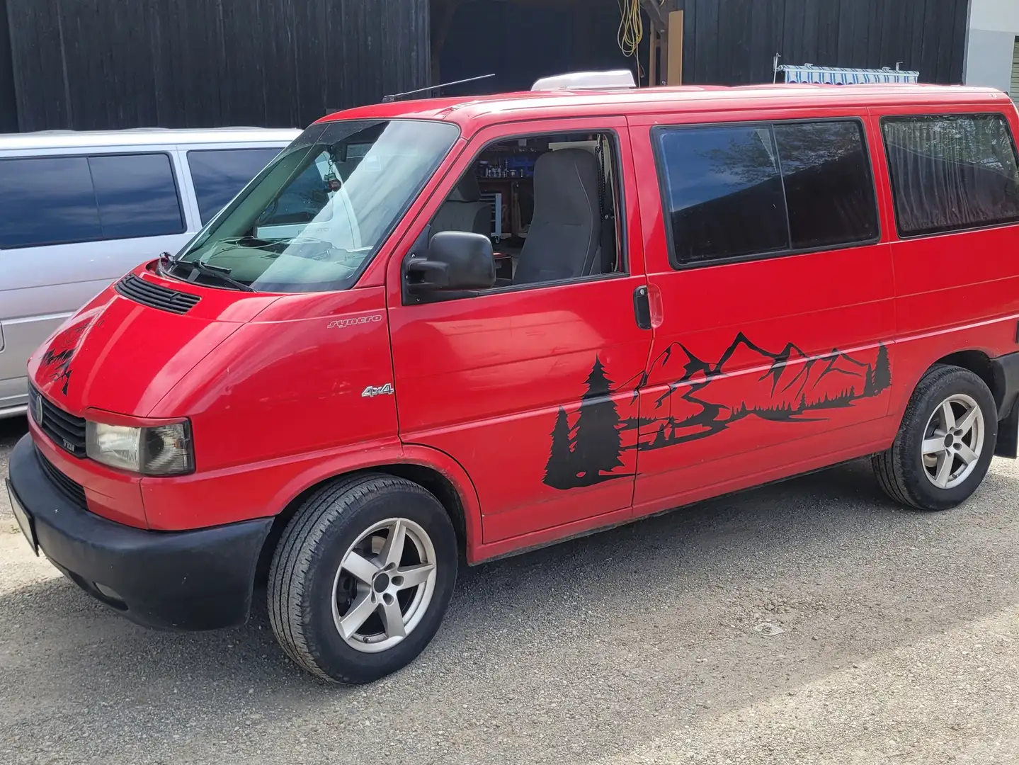 Volkswagen T4 Caravelle Vw t4 camper Syncro TDI Red - 1