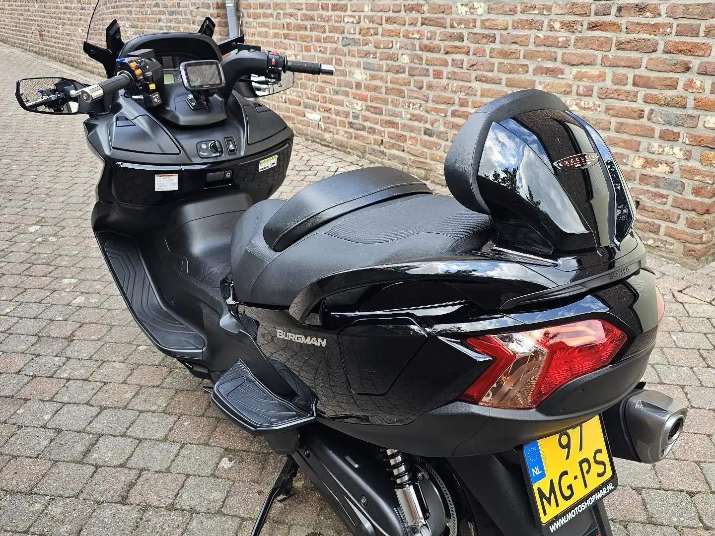 Suzuki Burgman 650 Suzuki Burgman AN 650 ABS EXECUTIVE 1 ste eigenaar Zwart - 1