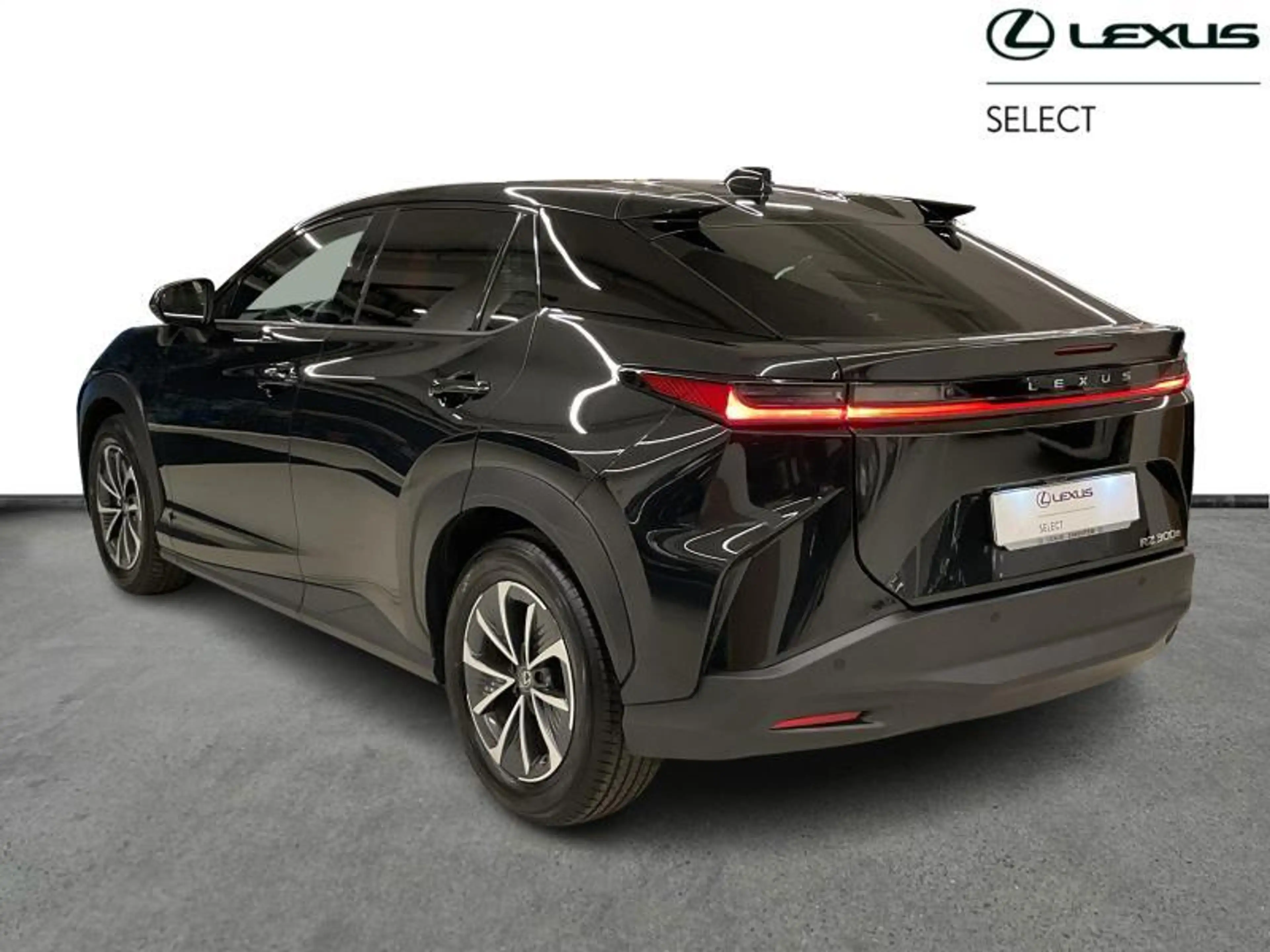 Lexus RZ EXECITIVE LINE — photo 2