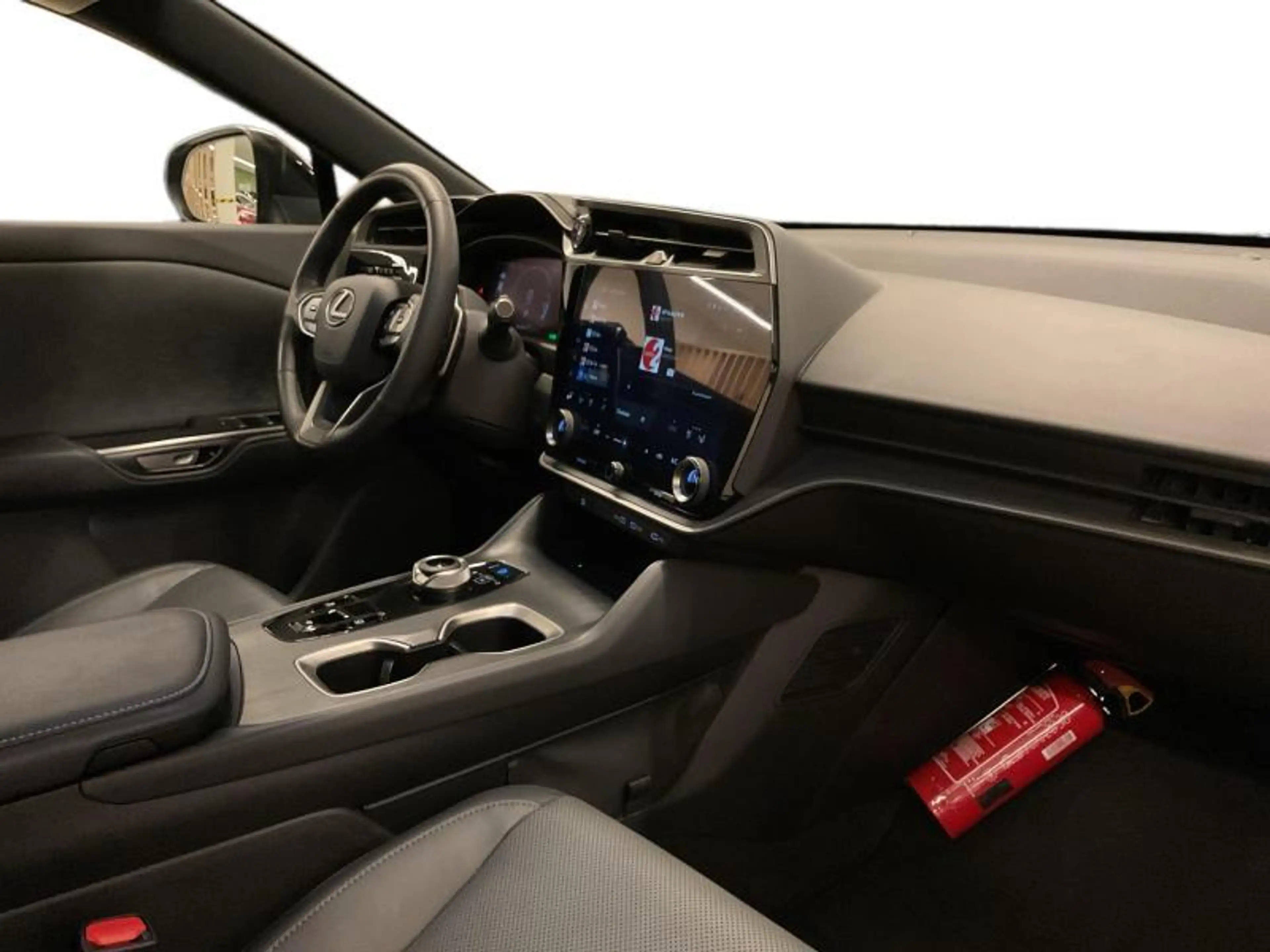 Lexus RZ EXECITIVE LINE — photo 6