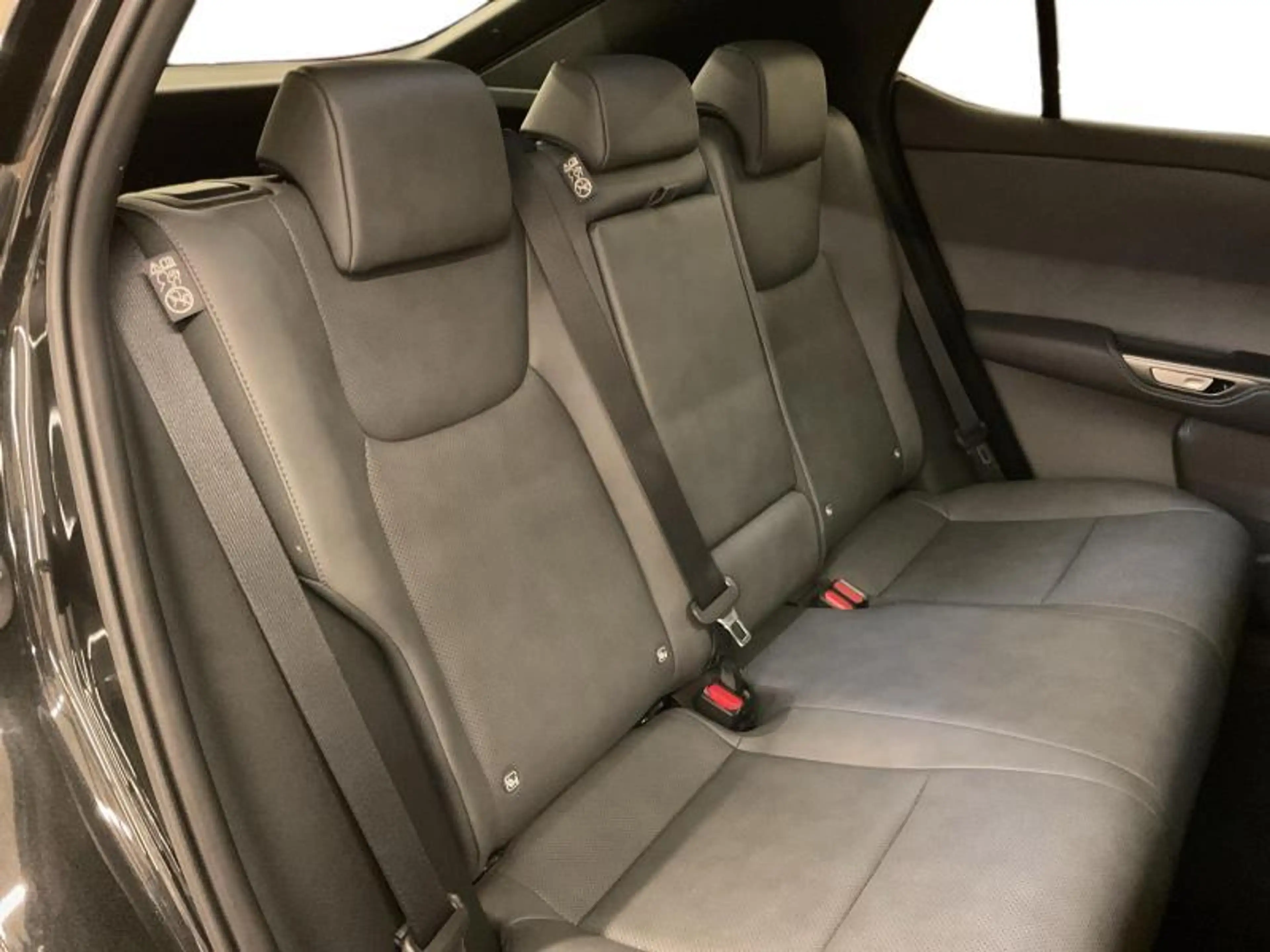 Lexus RZ EXECITIVE LINE — photo 18