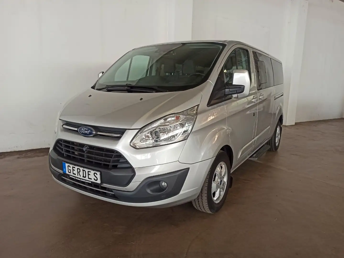 Ford Transit /Tourneo Custom Kombi 310 L2 Tourneo Tita Silber - 1