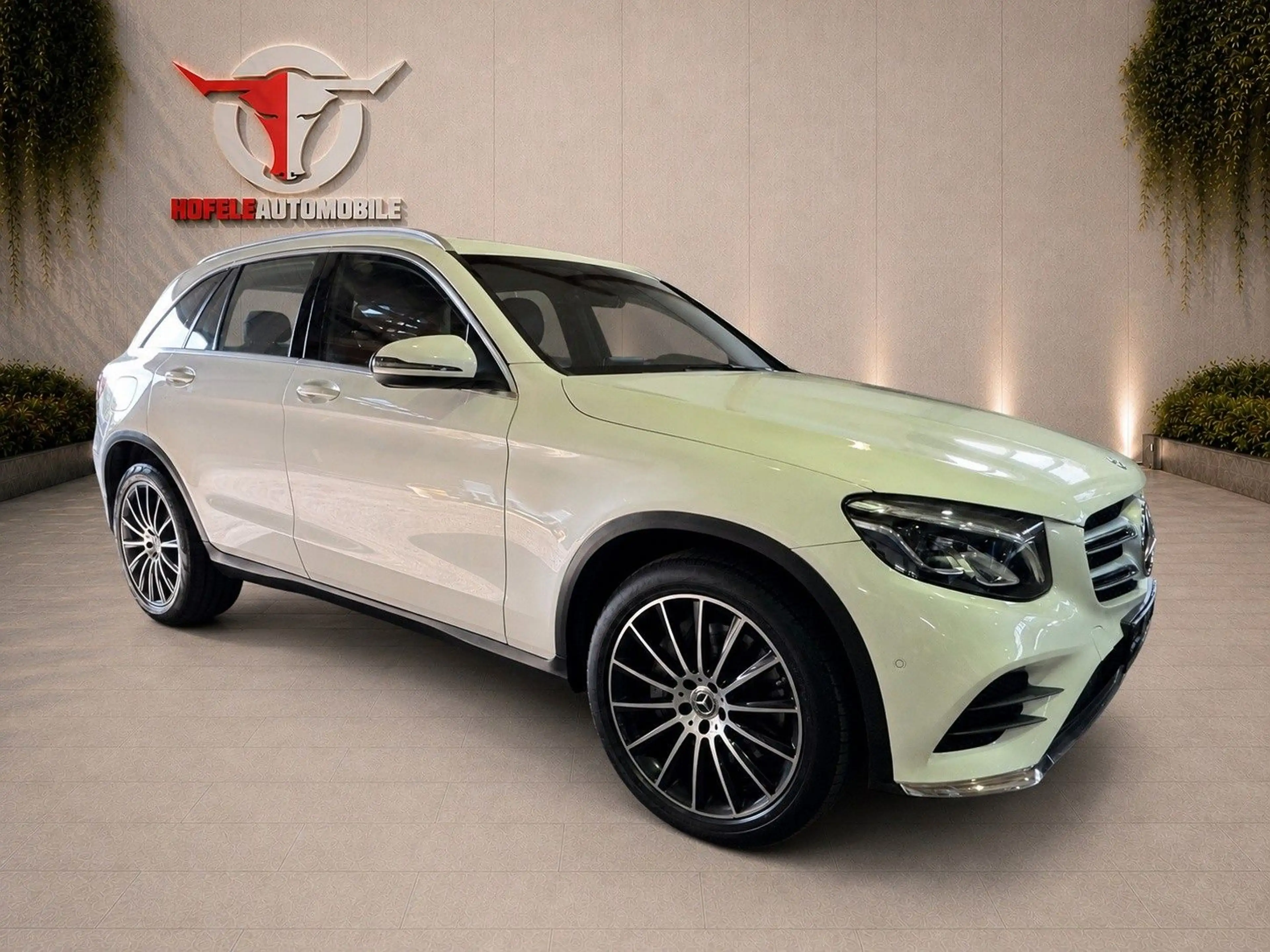 Mercedes-Benz GLC 250 d 4Matic*AMG/LED/AHK/TEMPO* — photo 2