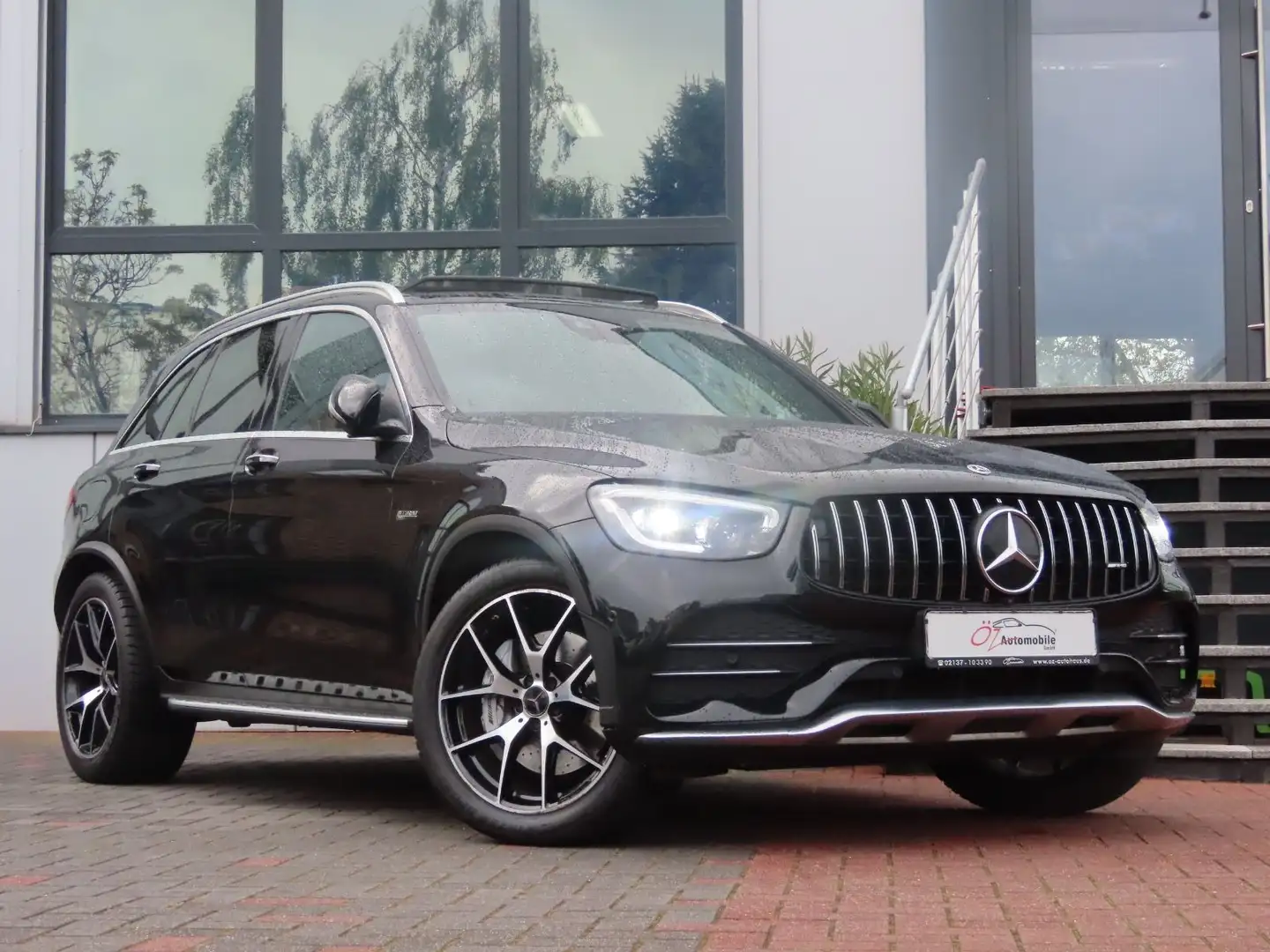 Mercedes-Benz GLC 43 AMG 4MATIC+ Autom. Pano Widescreen 360° Black - 1