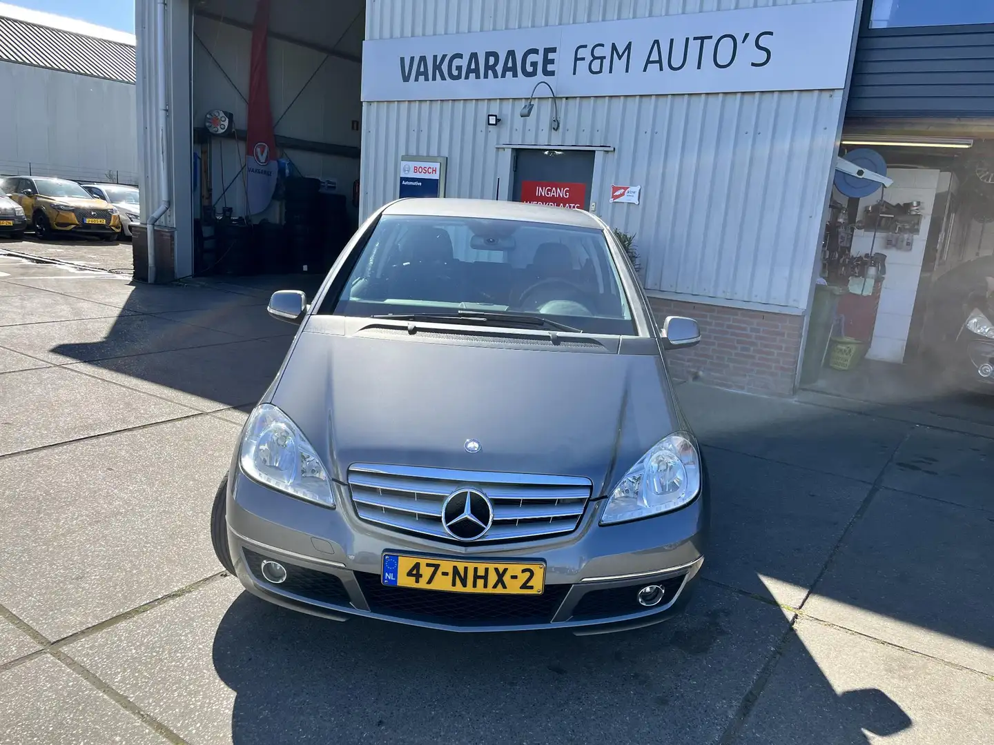 Mercedes-Benz A 160 BlueEFFICIENCY Business Class Avantgarde Grijs - 2