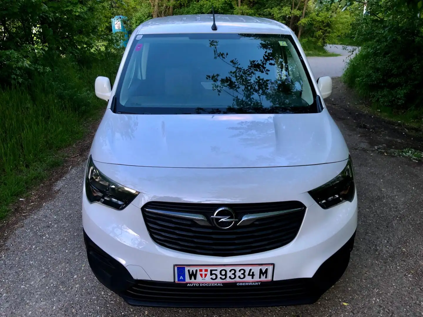 Opel Combo Combo Life 1,5 CDTI BlueInj. XL L2H1 Cool Weiß - 2