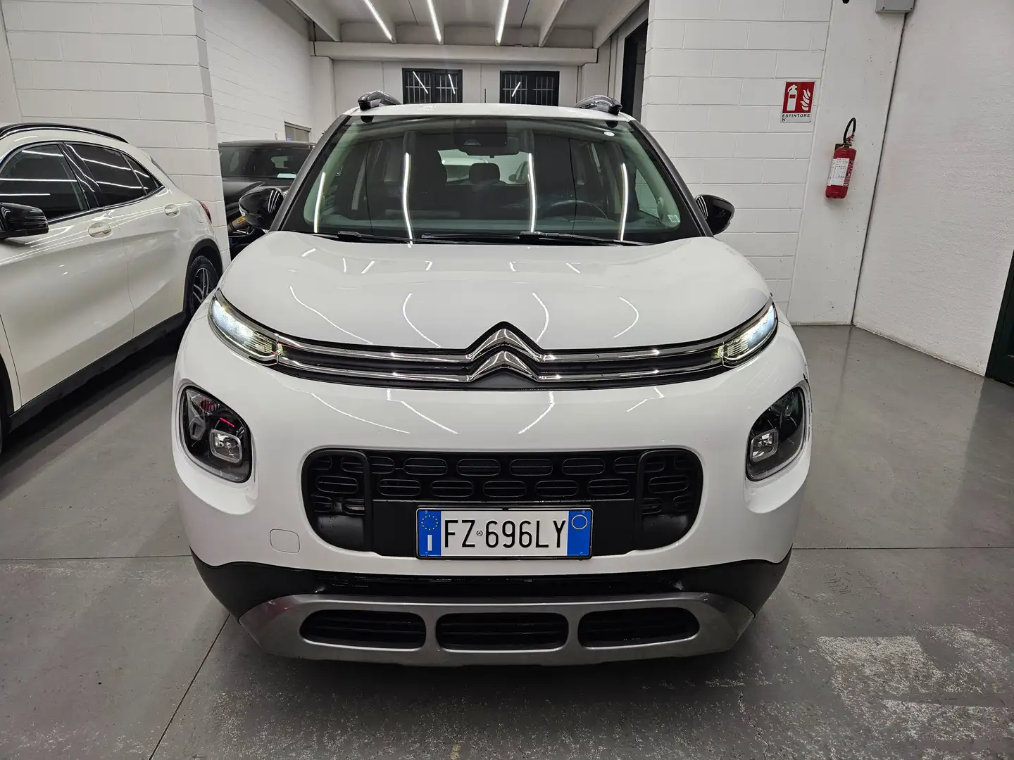 Citroen C3 Aircross C3 Aircross 1.2 puretech Shine s&s 110cv Fehér - 2