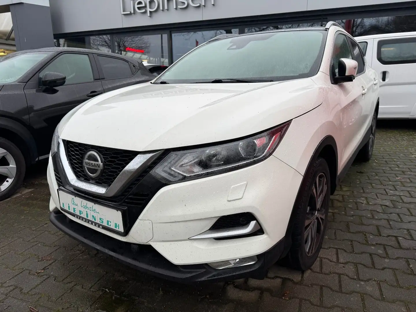 Nissan Qashqai N-Connecta Weiß - 1