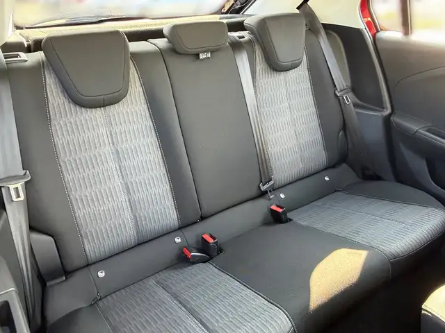 Opel Corsa view 11