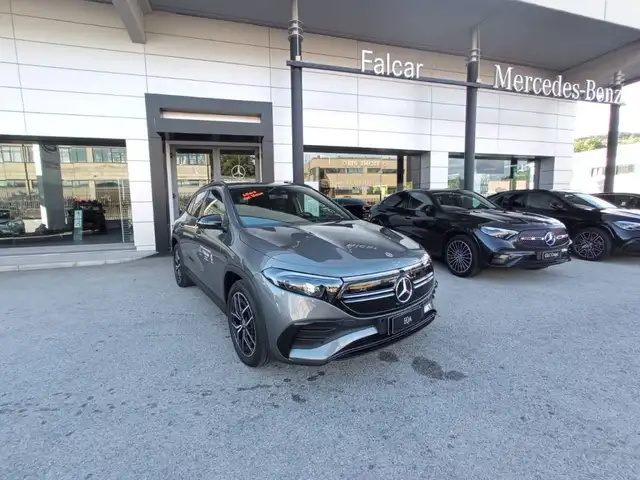 Mercedes-Benz EQA 350 4Matic Premium
