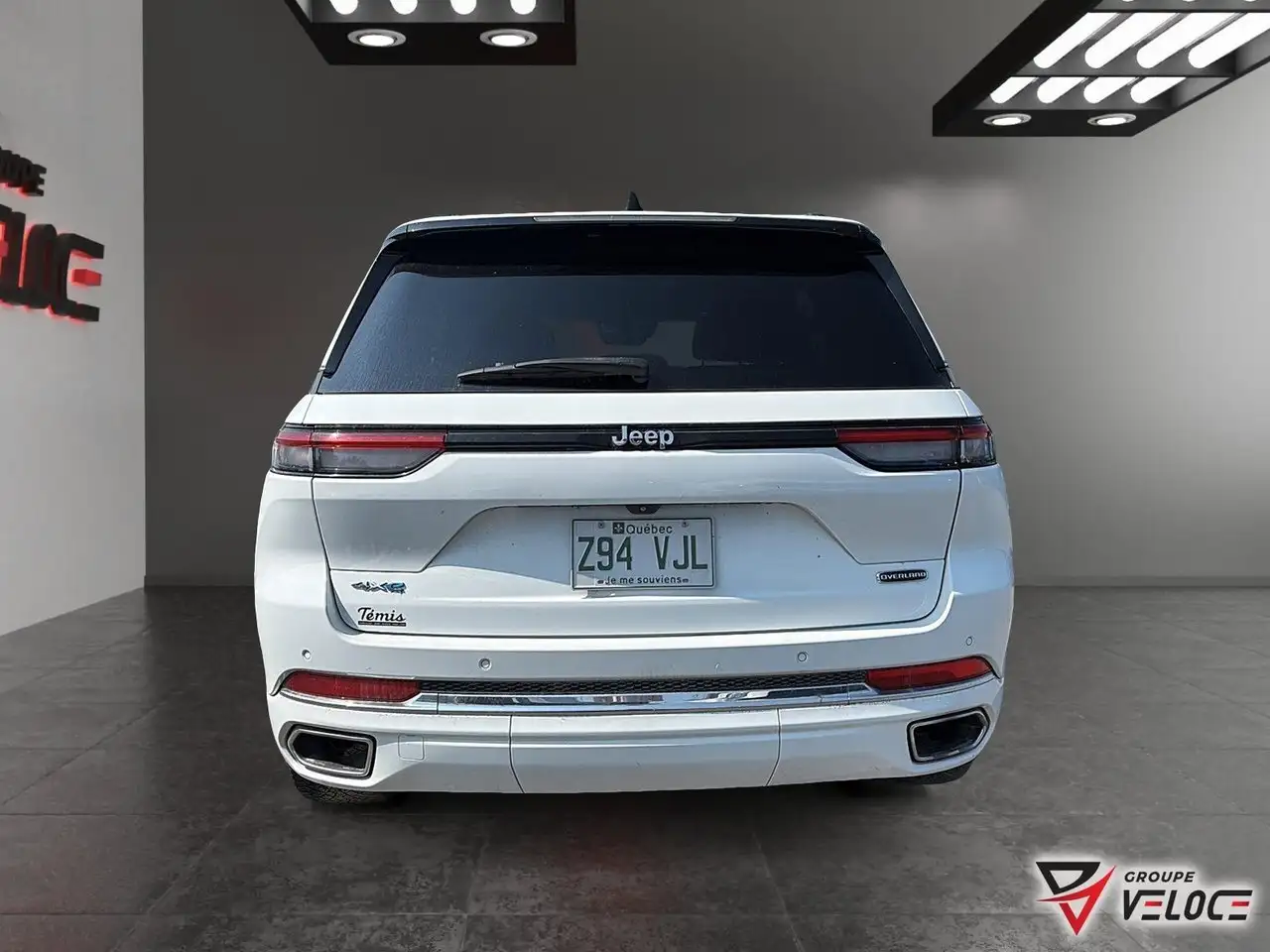 Jeep Grand Cherokee снимка Jeep Grand Cherokee