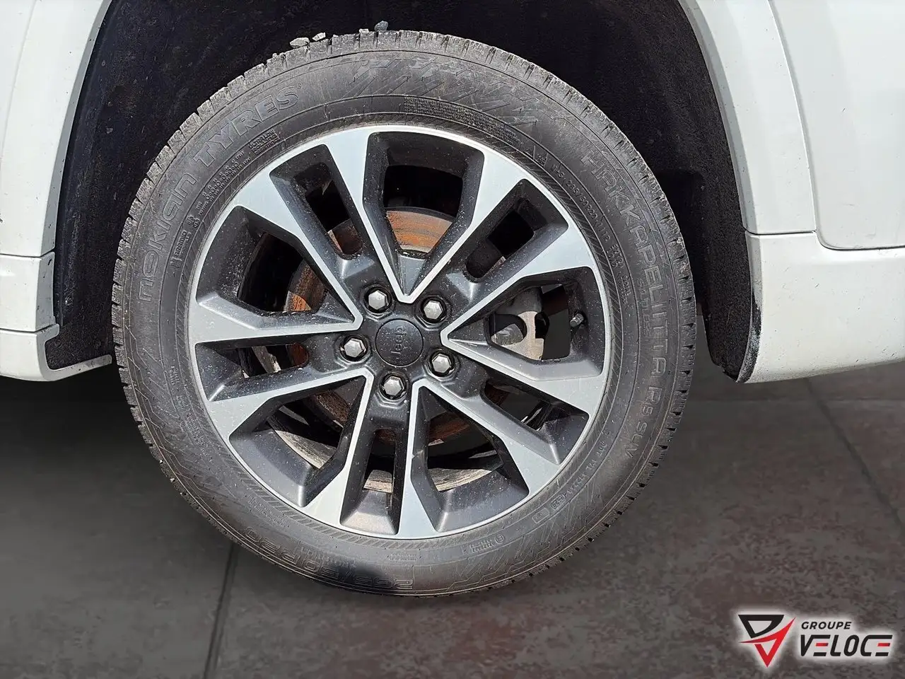 Jeep Grand Cherokee снимка Jeep Grand Cherokee