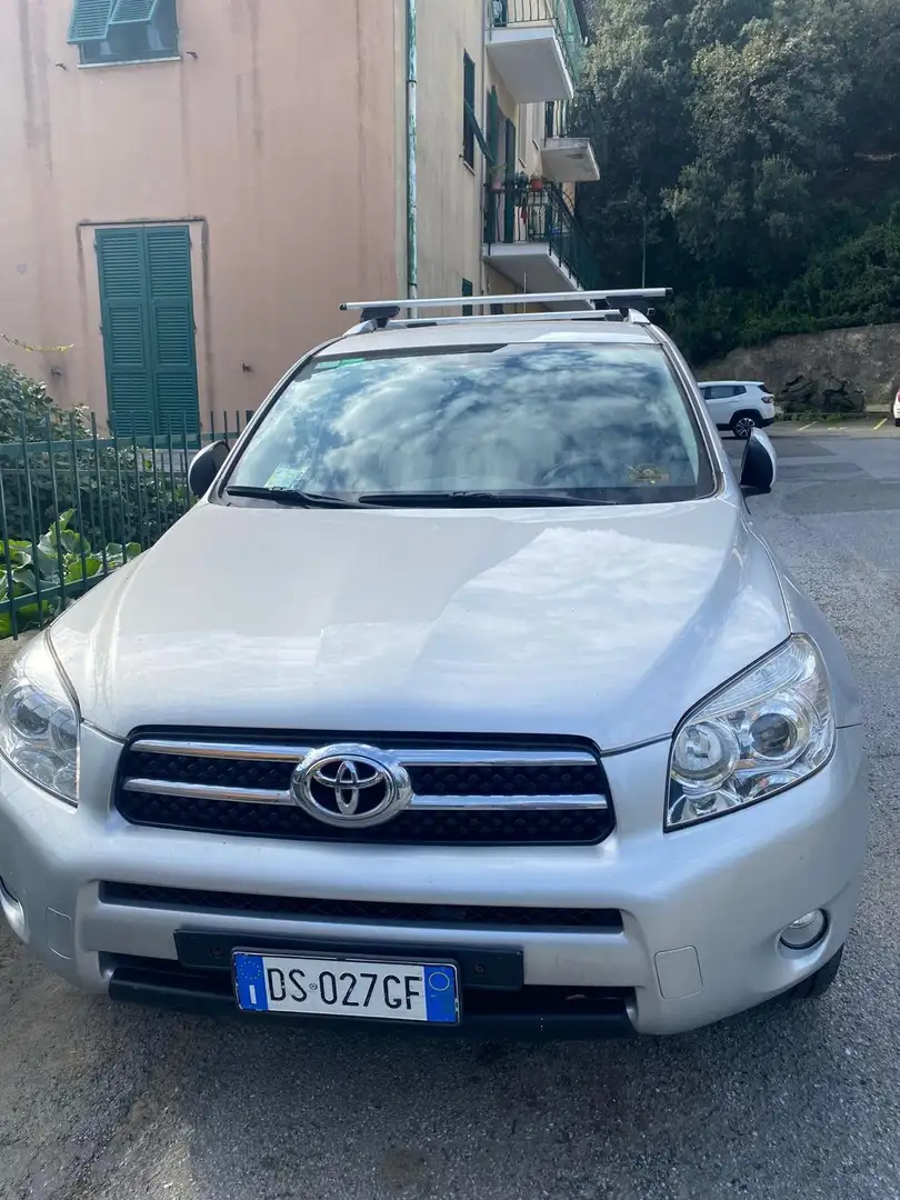 Toyota RAV 4 150 CV 2.2 Argento - 1
