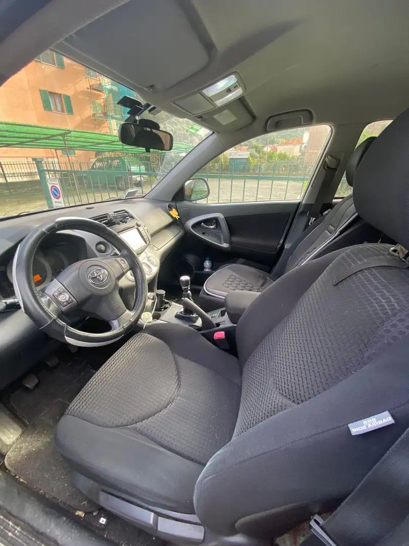 Toyota RAV 4 150 CV 2.2 Argento - 2