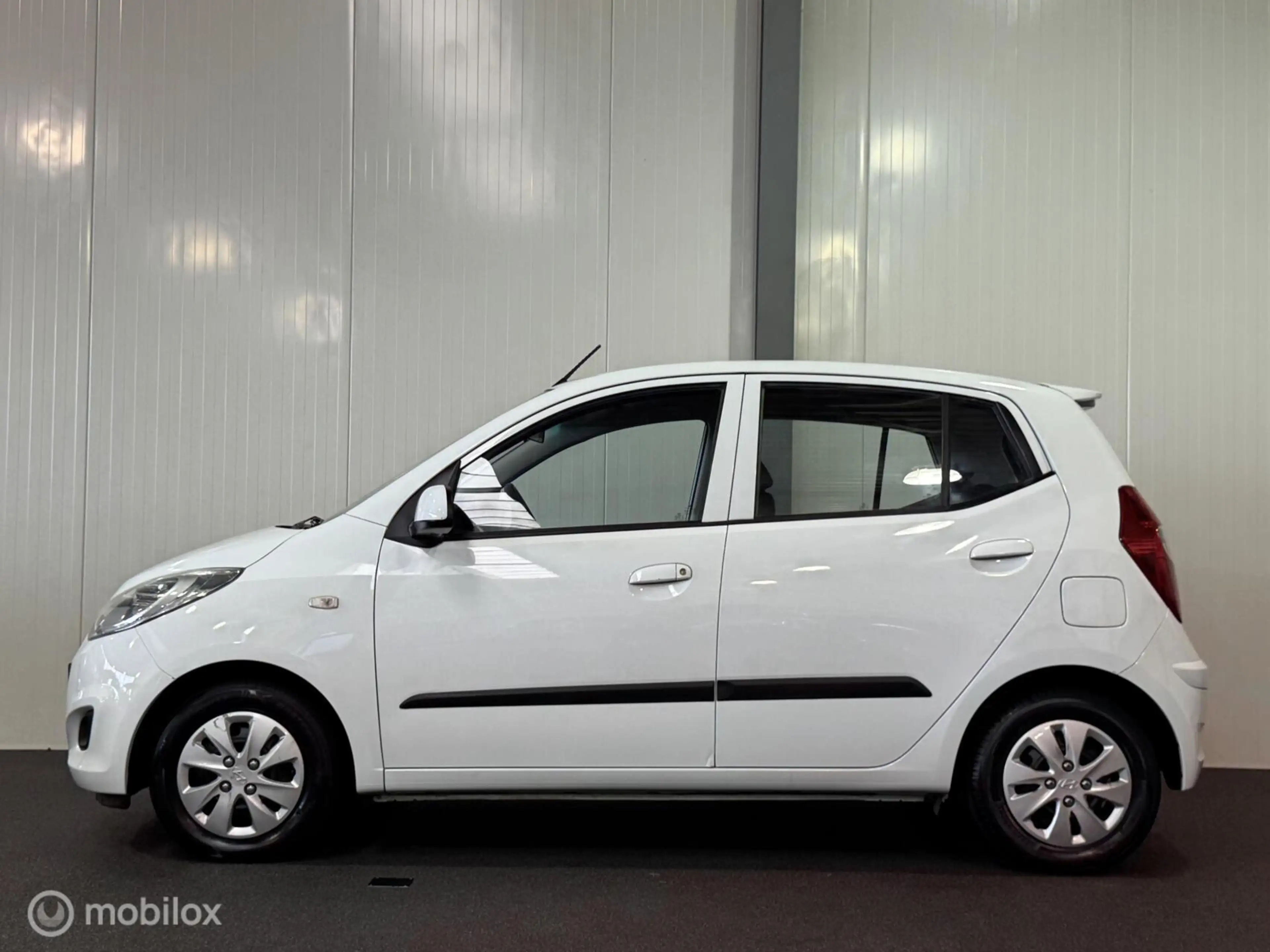 Hyundai i10 1.1 i-Drive Cool [ NAP 1e eigenaar airco ] — photo 3