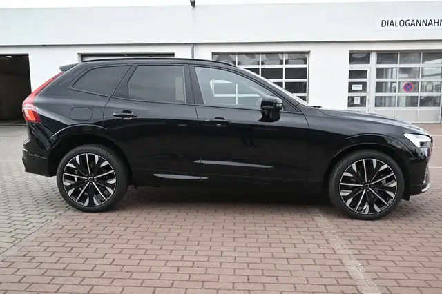 Volvo XC60 view 6