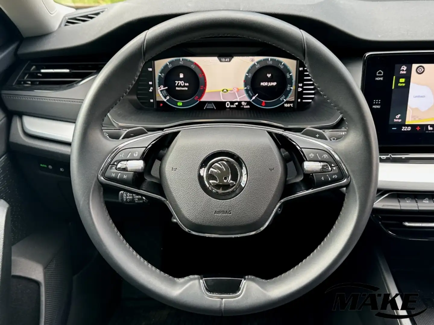 Skoda Octavia Combi 2.0 TDI Ambition DSG NAV RFK LED Schwarz - 2