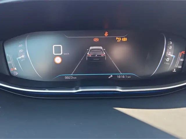Peugeot 5008 view 15