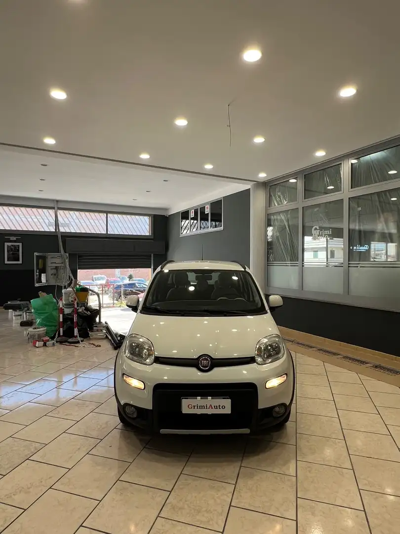 Fiat Panda Panda 1.3 MJT 95 CV S&S Trekking Weiß - 2
