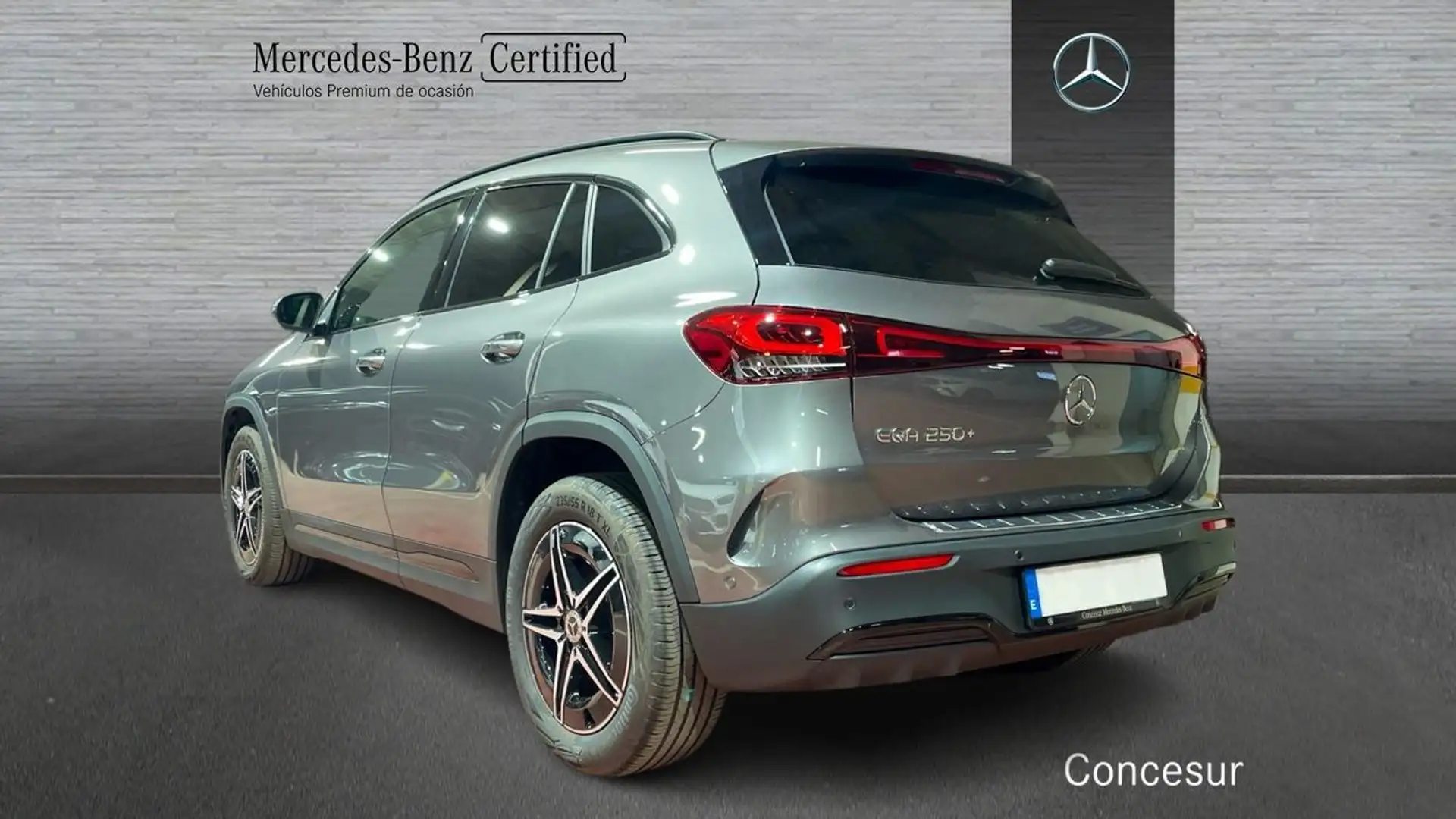 Mercedes-Benz EQA 250 + Gris - 2