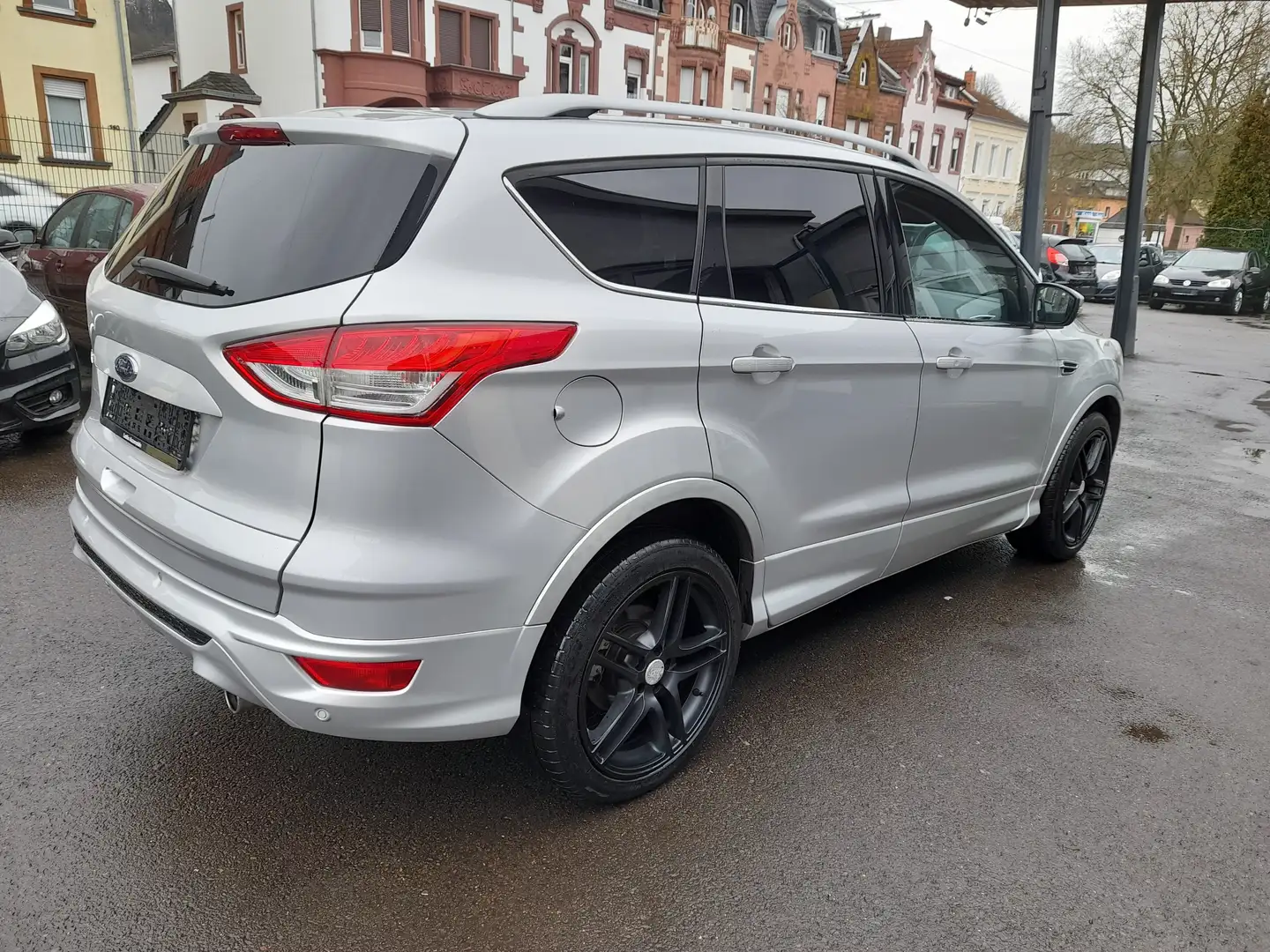 Ford Kuga 2.0 TDCi 4x4 Titanium " Allrad, Zahnriemen neu " Grau - 2