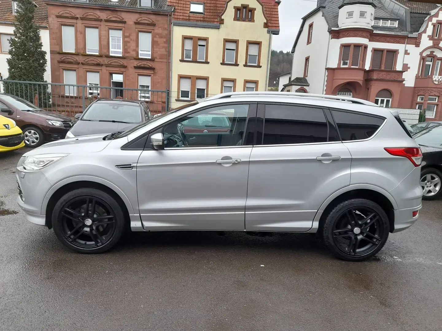 Ford Kuga 2.0 TDCi 4x4 Titanium " Allrad, Zahnriemen neu " Grau - 1