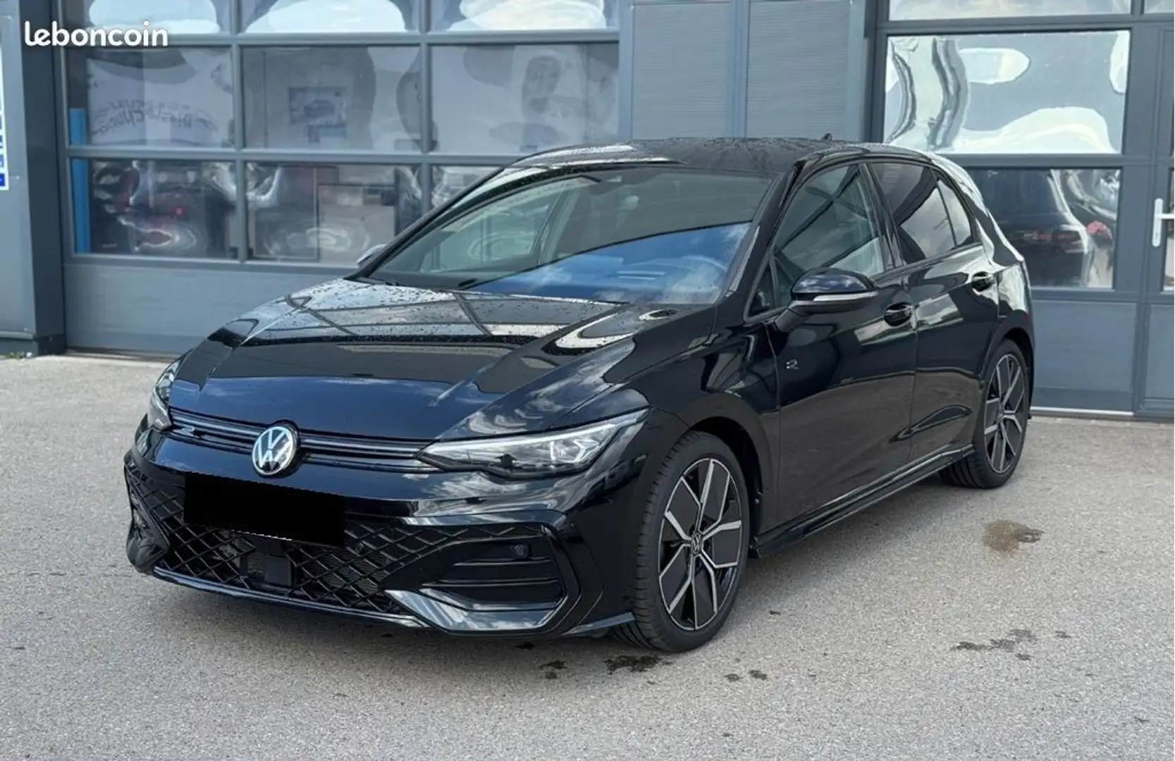 Volkswagen Golf 8 1.5 eTSI 150CH DSG R-Line GPS-LED-VIRTUAL COCKPIT-IQ LIGHT-CAMERA-JANTES 18 Noir - 1