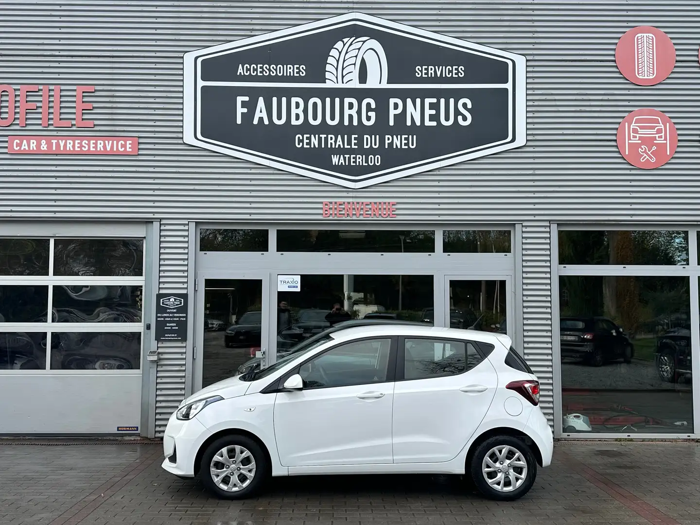 Hyundai i10 *1-PROPRIETAIRE/1-OWNER*GARANTIE-12-MOIS*CLIM* Bianco - 2