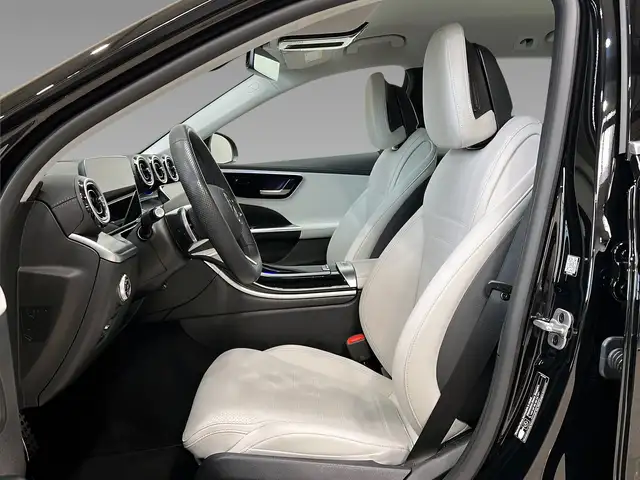 Mercedes-Benz 300 view 7