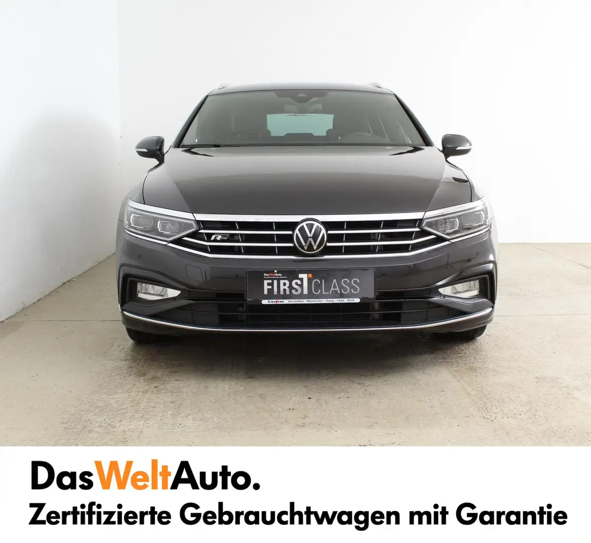 Volkswagen Passat Variant Elegance TDI 4MOTION DSG Grijs - 2