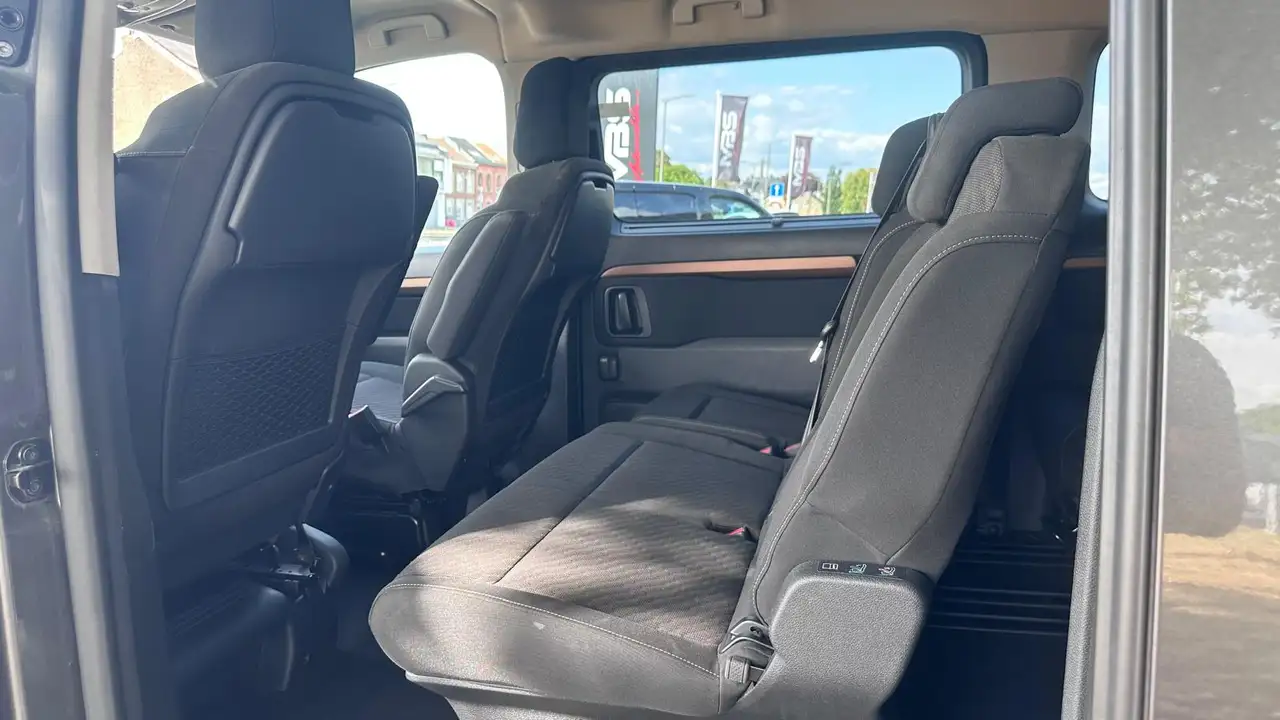 Toyota Proace *Verso 1.5 D-4D* 8 PLACES* CRUISE* CAMERA*, миниатюра 18