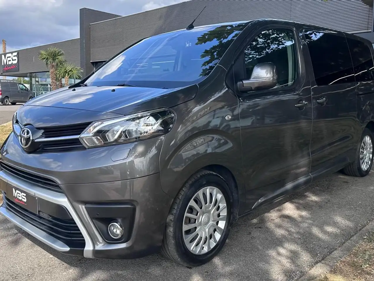 Toyota Proace *Verso 1.5 D-4D* 8 PLACES* CRUISE* CAMERA*