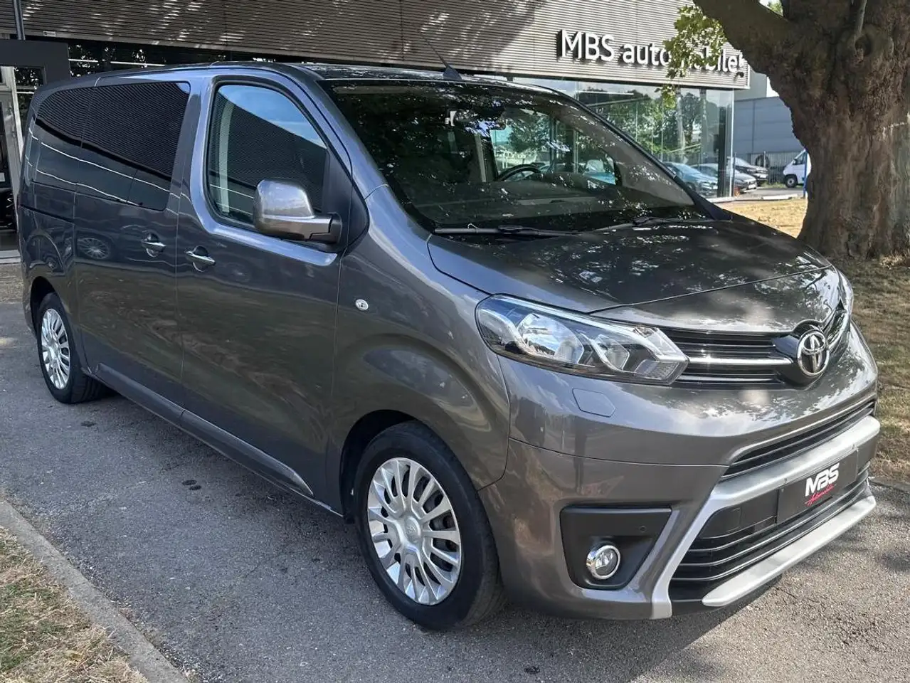 Toyota Proace *Verso 1.5 D-4D* 8 PLACES* CRUISE* CAMERA*, миниатюра 6