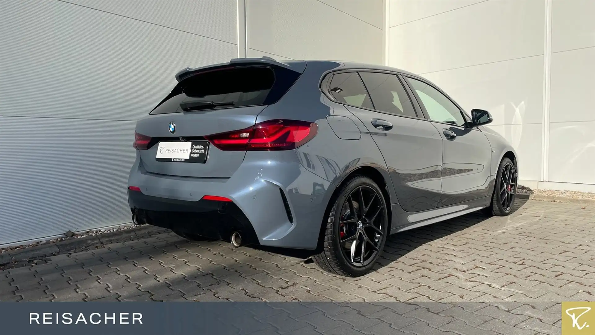 BMW 120 i M Sport PRO,LCPro.HuD,ACC,RFK,M-Sitze Grau - 2