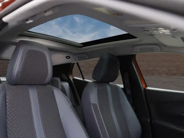 Peugeot 2008 view 9