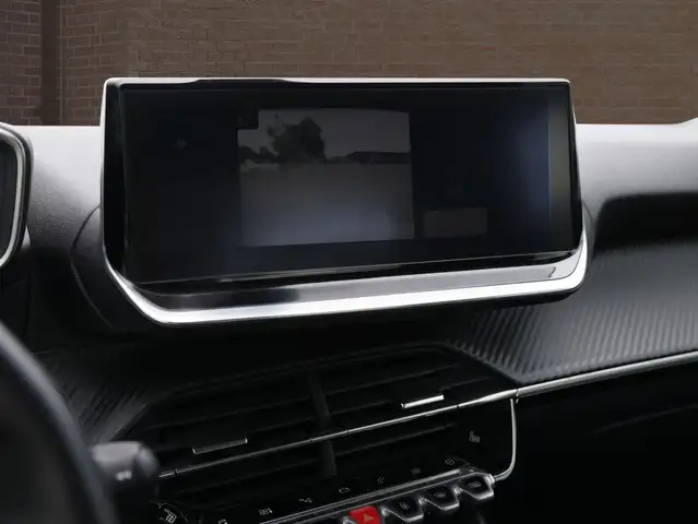 Peugeot 2008 view 7