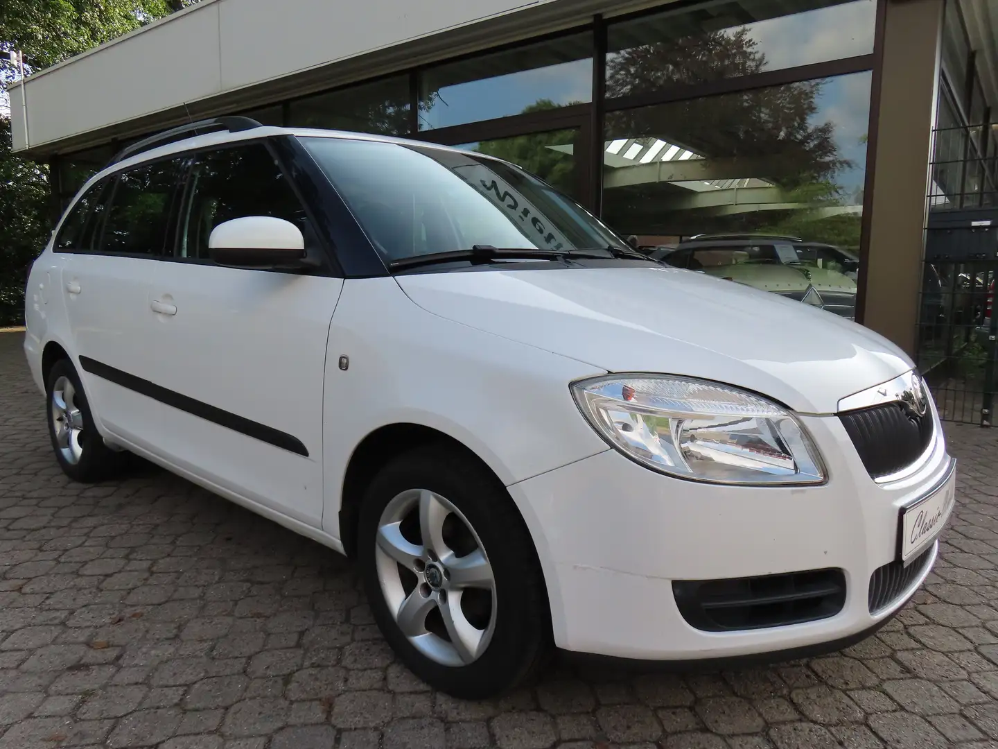 Skoda Fabia 1.4 TDI DPF Combi Style Edition *AHK*PDC*Klima* Blanco - 1