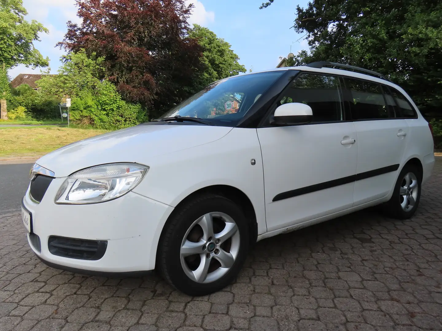 Skoda Fabia 1.4 TDI DPF Combi Style Edition *AHK*PDC*Klima* Blanco - 2
