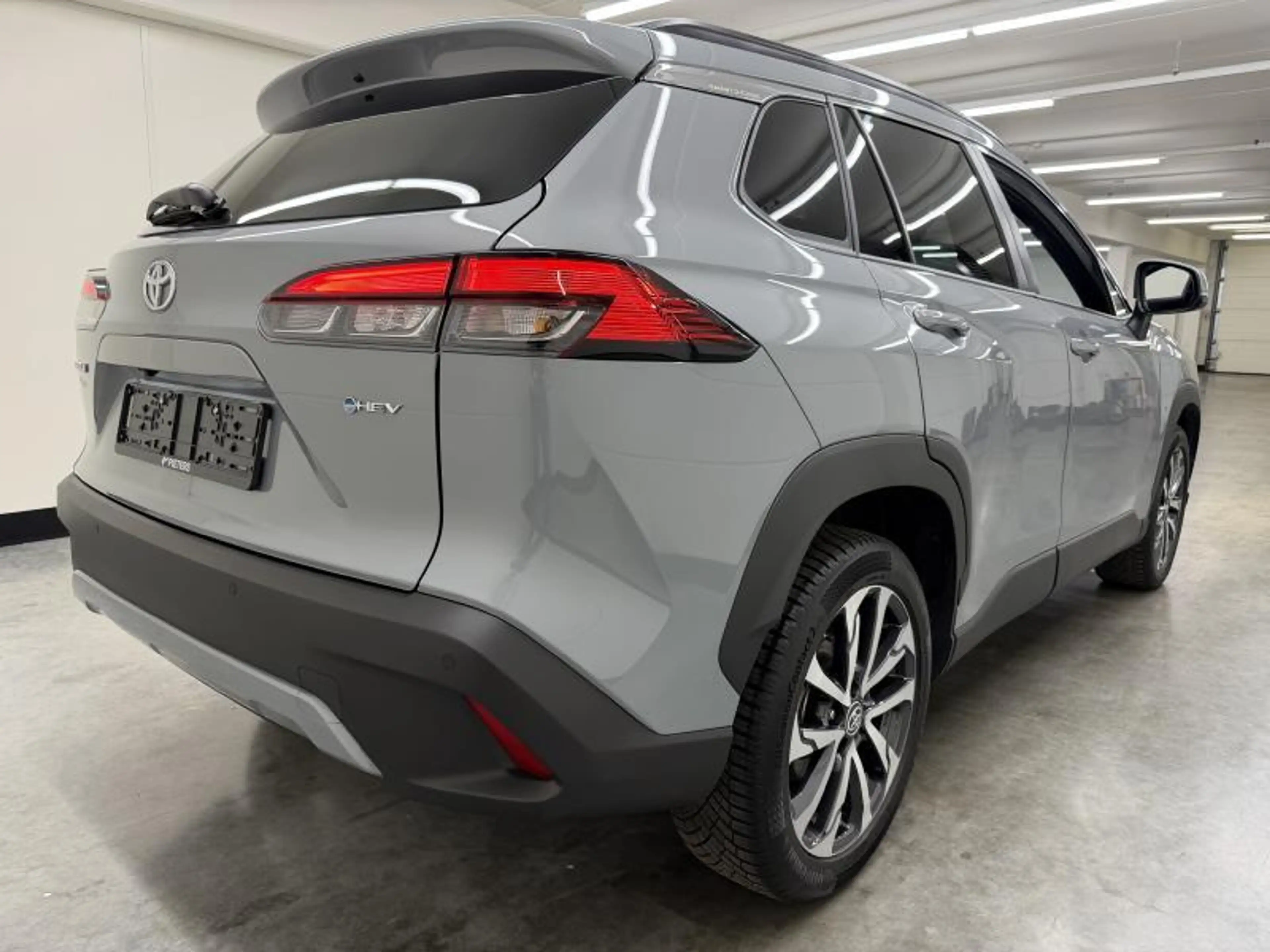 Toyota Corolla Cross Style — photo 5