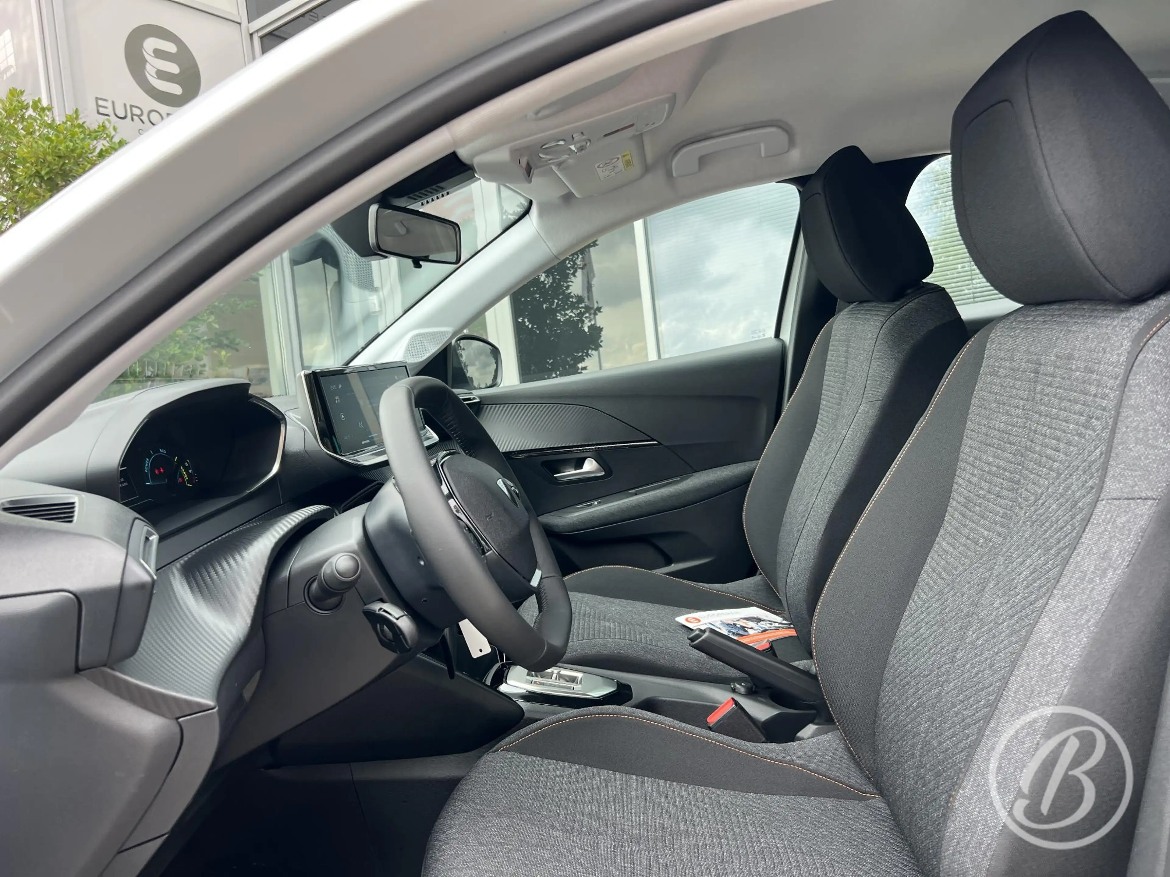 Peugeot 208 1.2 Hybrid 100 e-DCS6 Active Automaat — photo 6