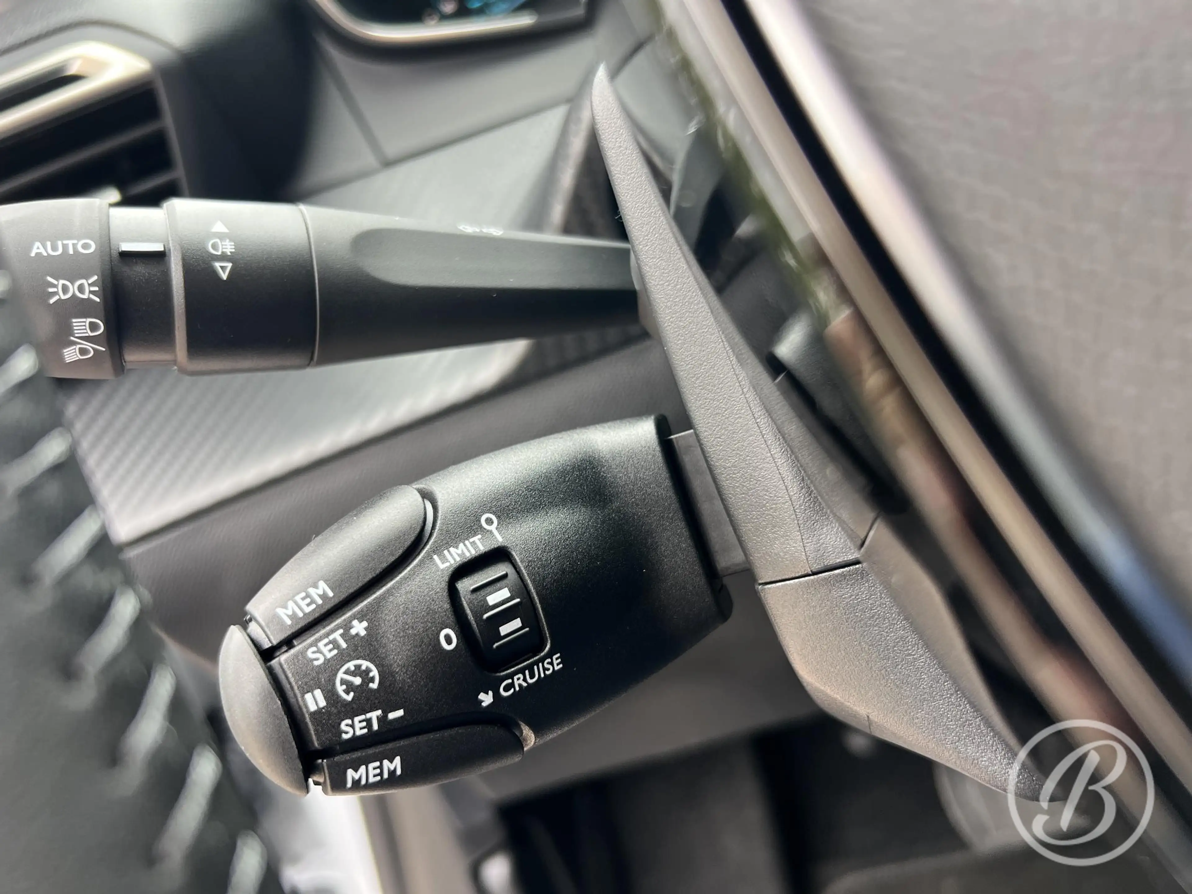 Peugeot 208 1.2 Hybrid 100 e-DCS6 Active Automaat — photo 36