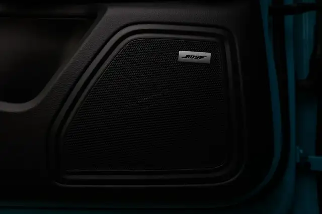 Porsche Macan view 14