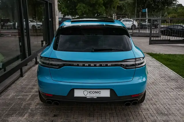Porsche Macan view 7