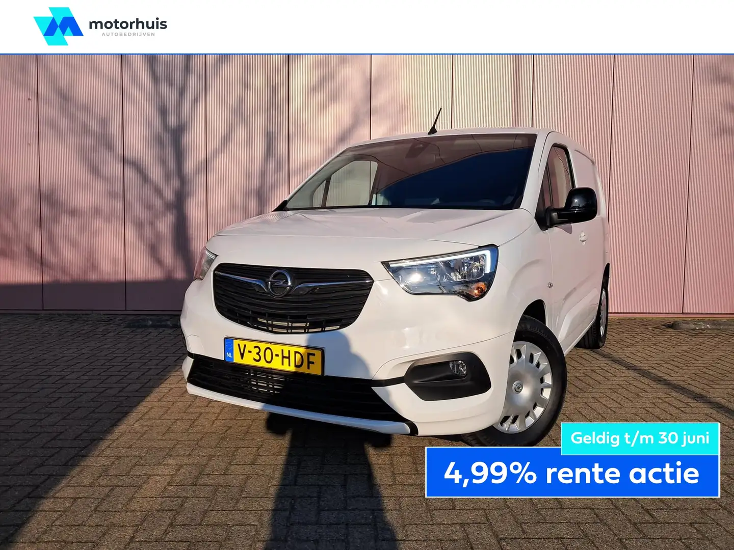Opel Combo Cargo Elektrisch 50kWh 136pk 11 kW L1H1 Edition Wit - 1