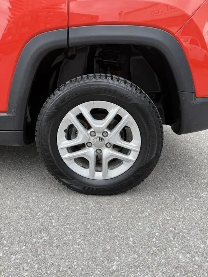 Jeep Compass снимка Jeep Compass