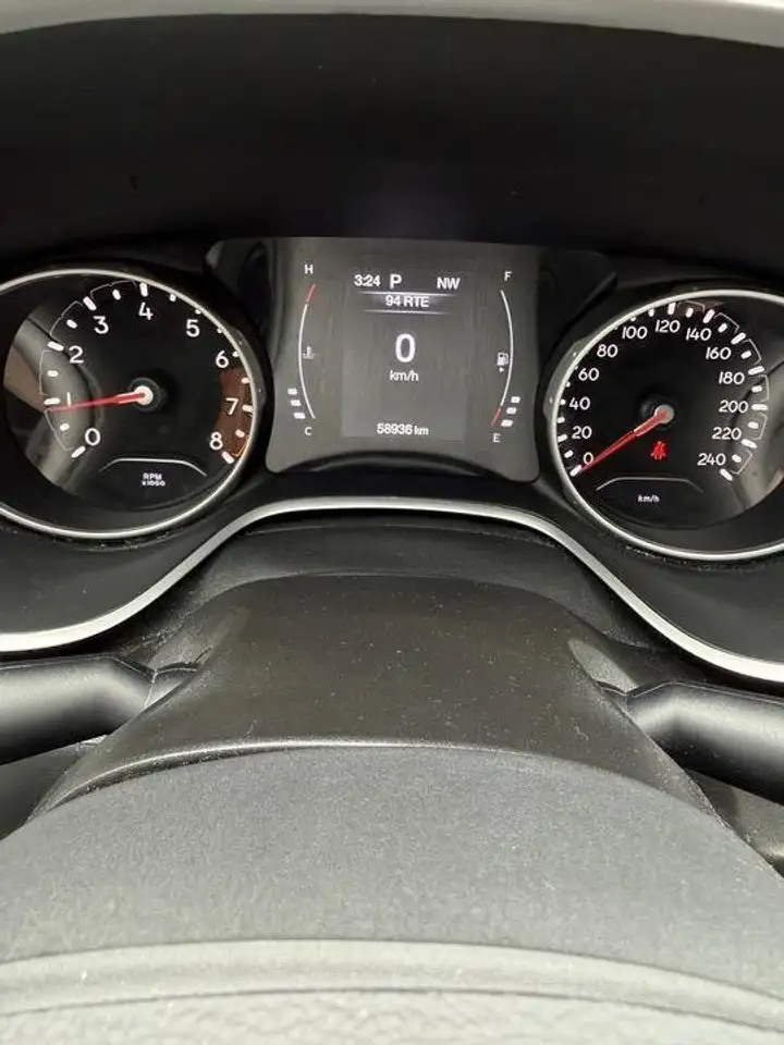 Jeep Compass снимка Jeep Compass
