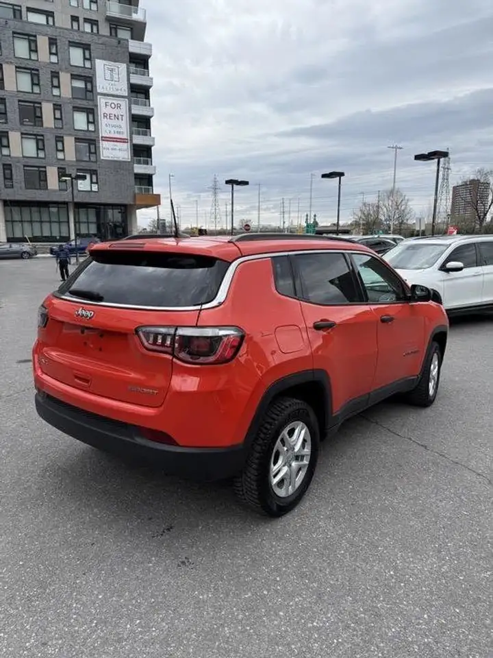Jeep Compass снимка Jeep Compass
